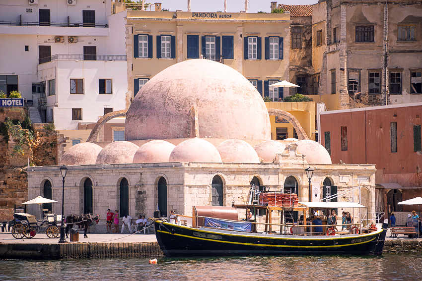 10 Chania Venetian Harbor DSC03541