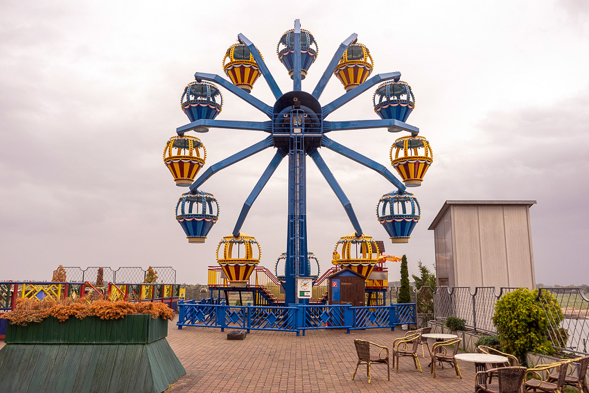 Off The Rails At The Wunderland In Kalkar 23 21 Wunderland Kalkar DSC05966