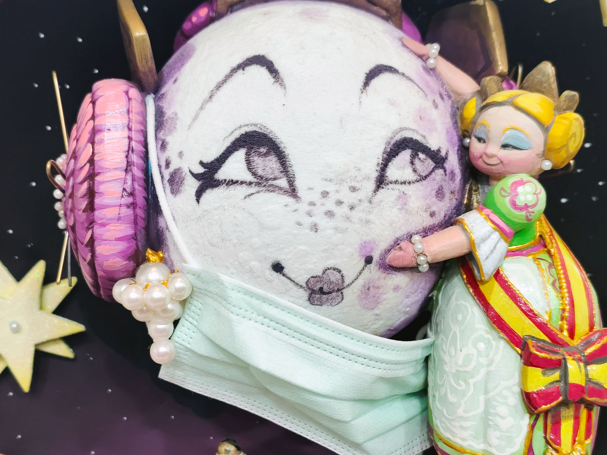Summer Fallas 2021 Ninot Exhibition 10 Faller Hugging Moon Fallas Ninots 2021