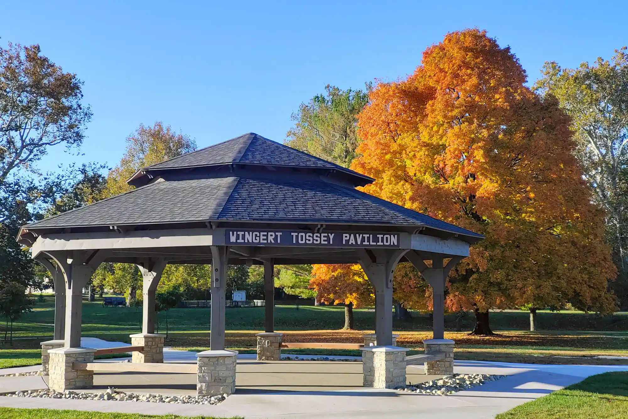 Wingert Tossey Pavilion Fall Colors Fall Colors Springfield Ohio