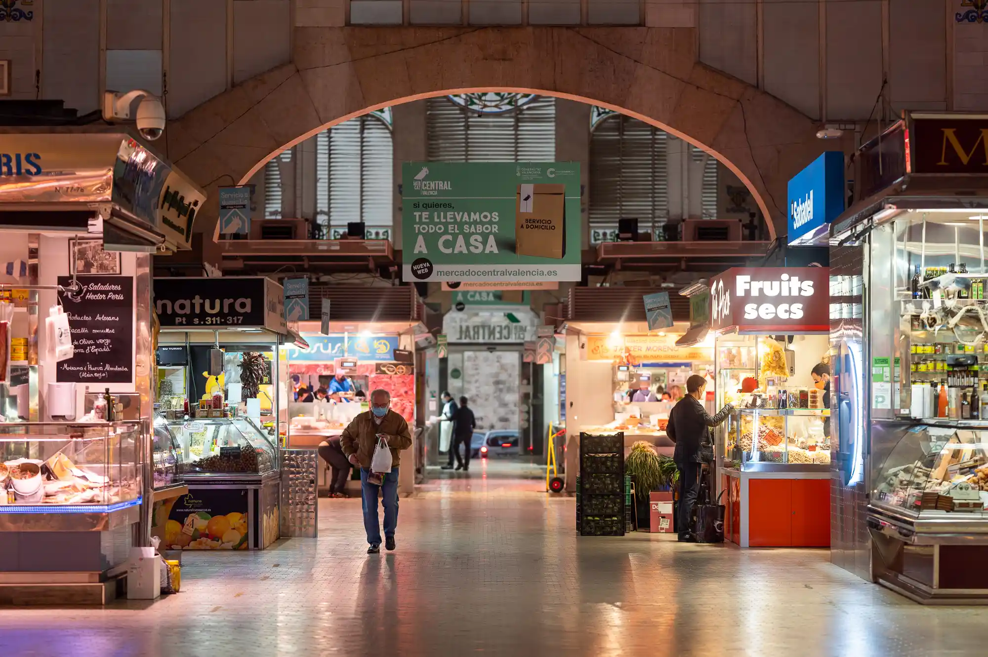 What's the Best Time to Visit Valencia's Mercado Central? 3 Best time to visit the Mercado Central in Valencia