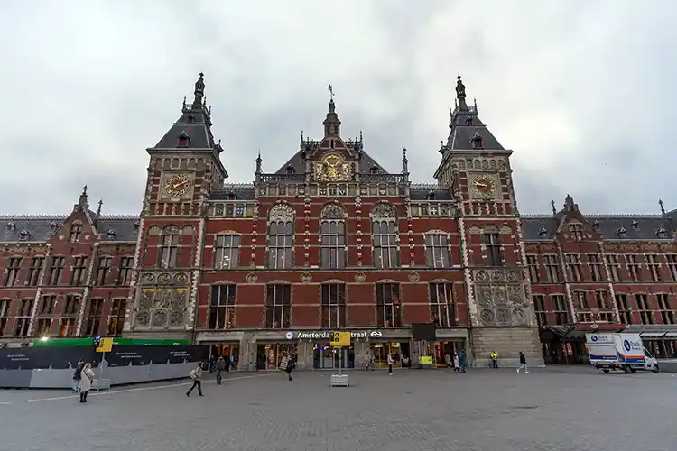 First Impressions of Amsterdam on a Self Guided Tour 4 Amsterdam Centraal Questions