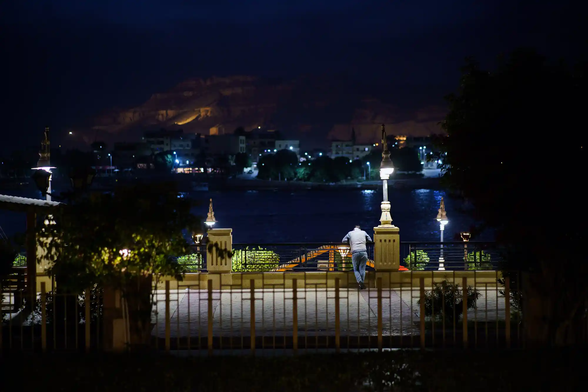 Evening walk at the Nile