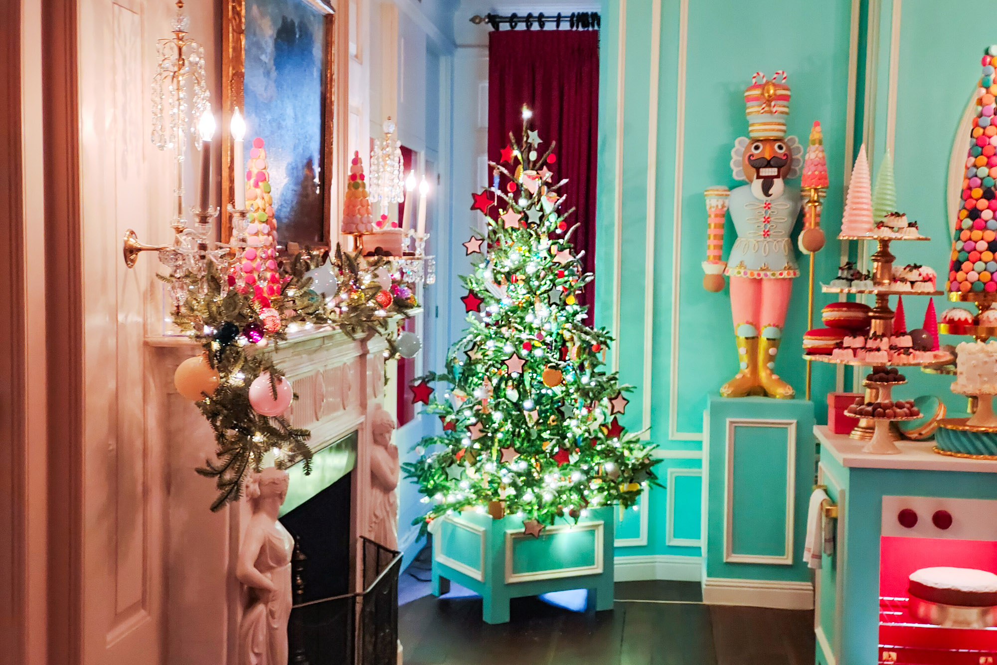 Small christmas tree in kids room at the White House