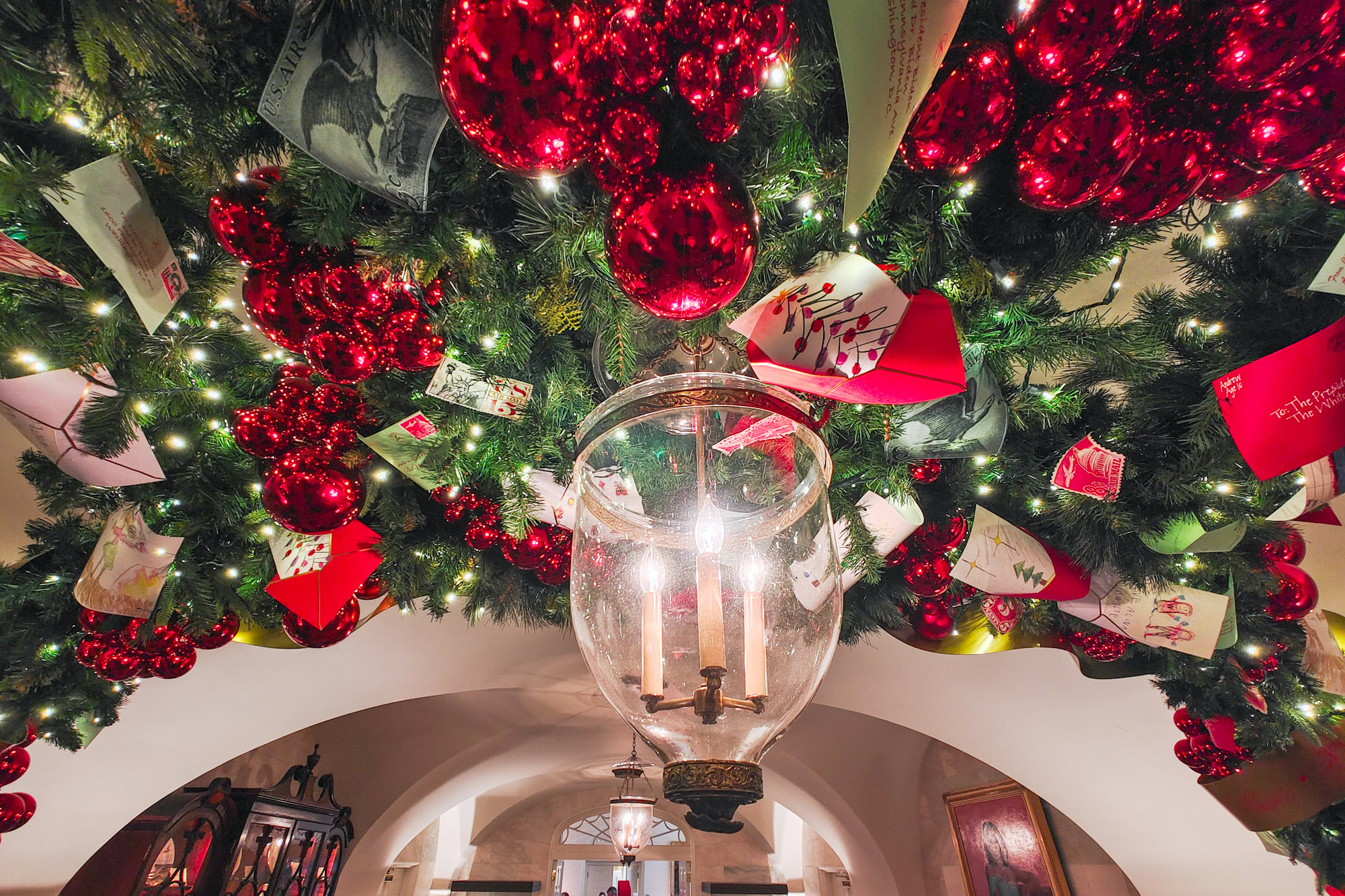 Christmas lights at the White House