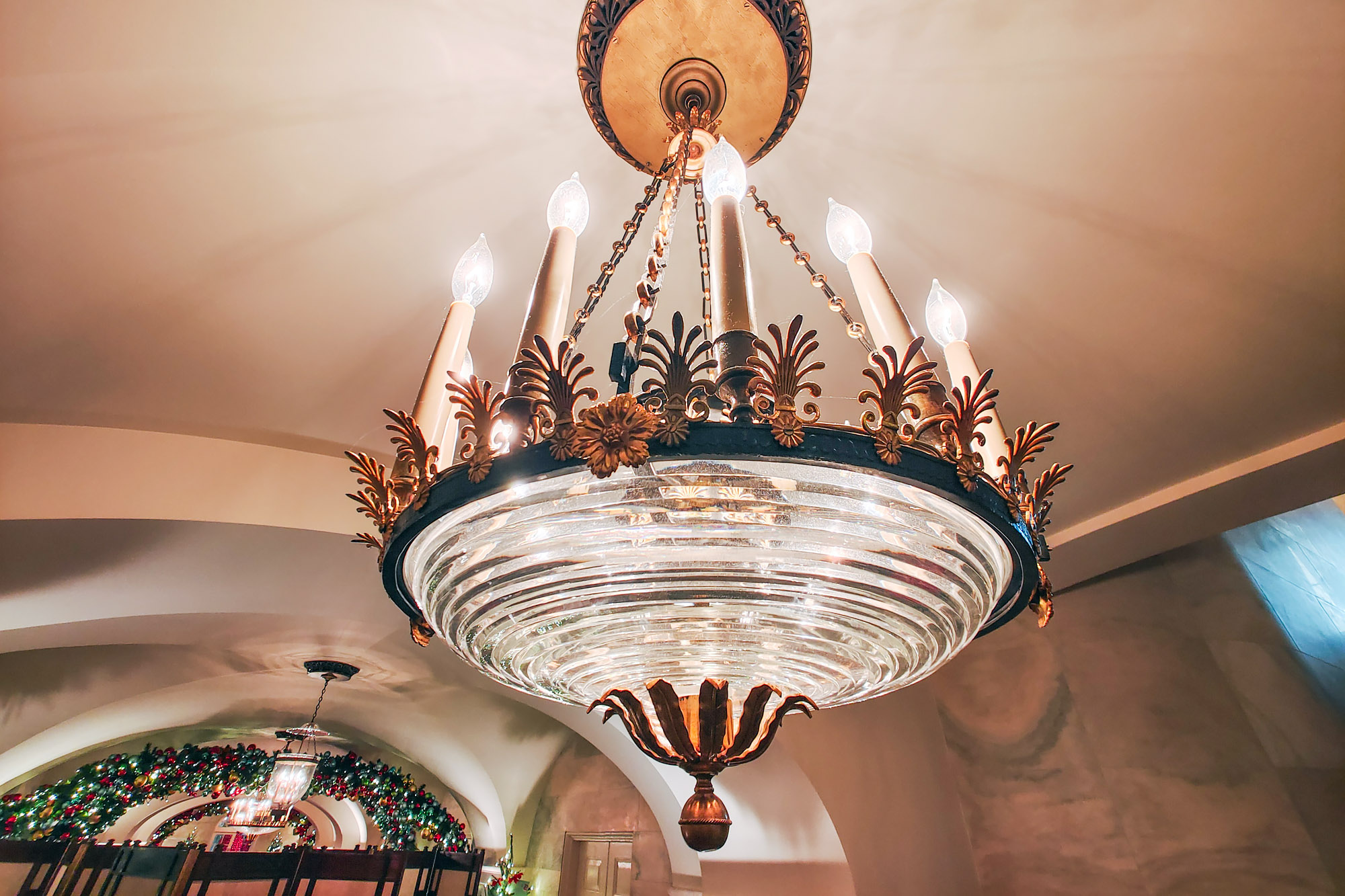 Classic chandelier at the White House