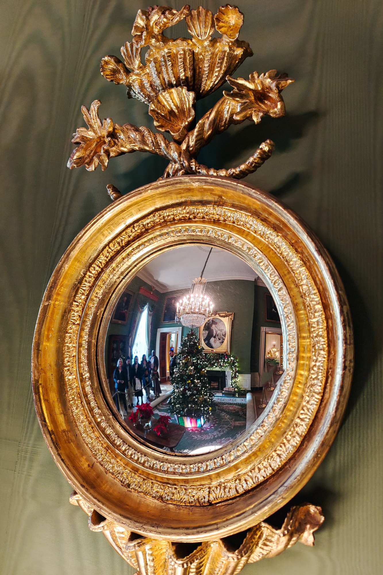 Round wall mirror at the White House