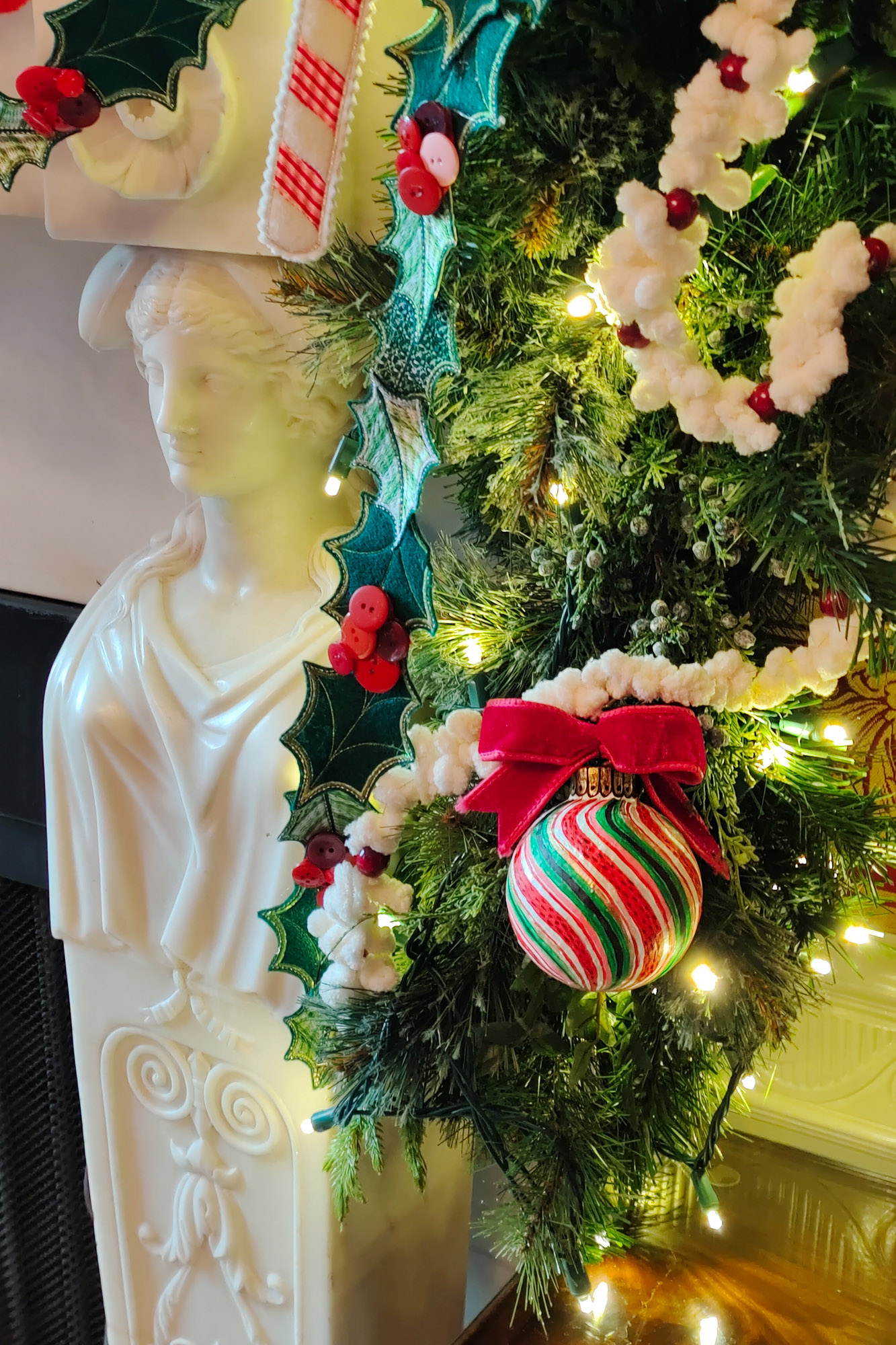 Green tree christmas Decoration at the White House in Washington DC