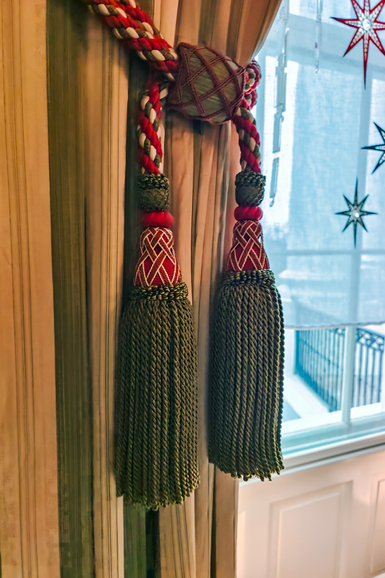 Curtain fuzzies