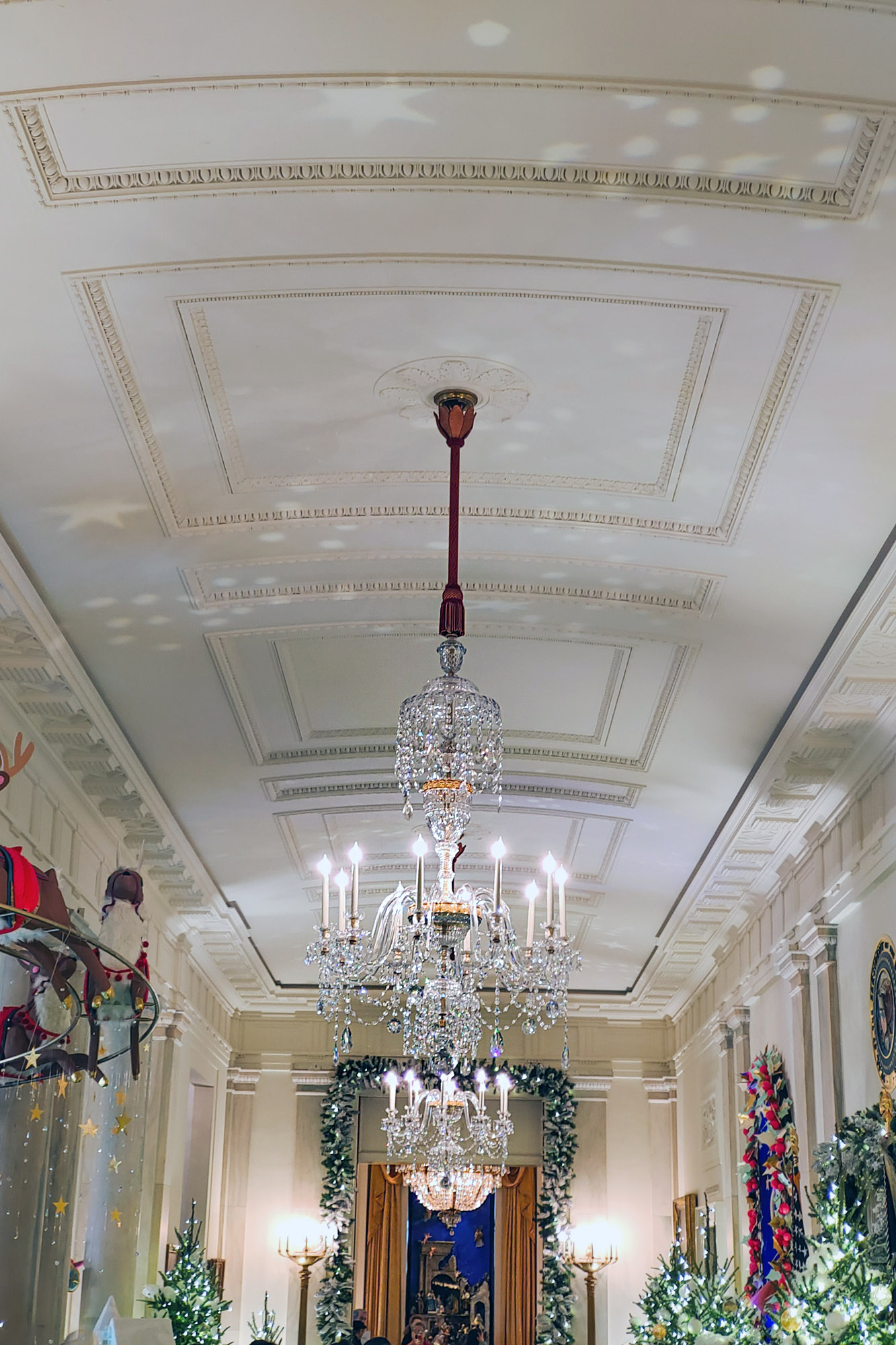 White ceiling chandelier at the White House
