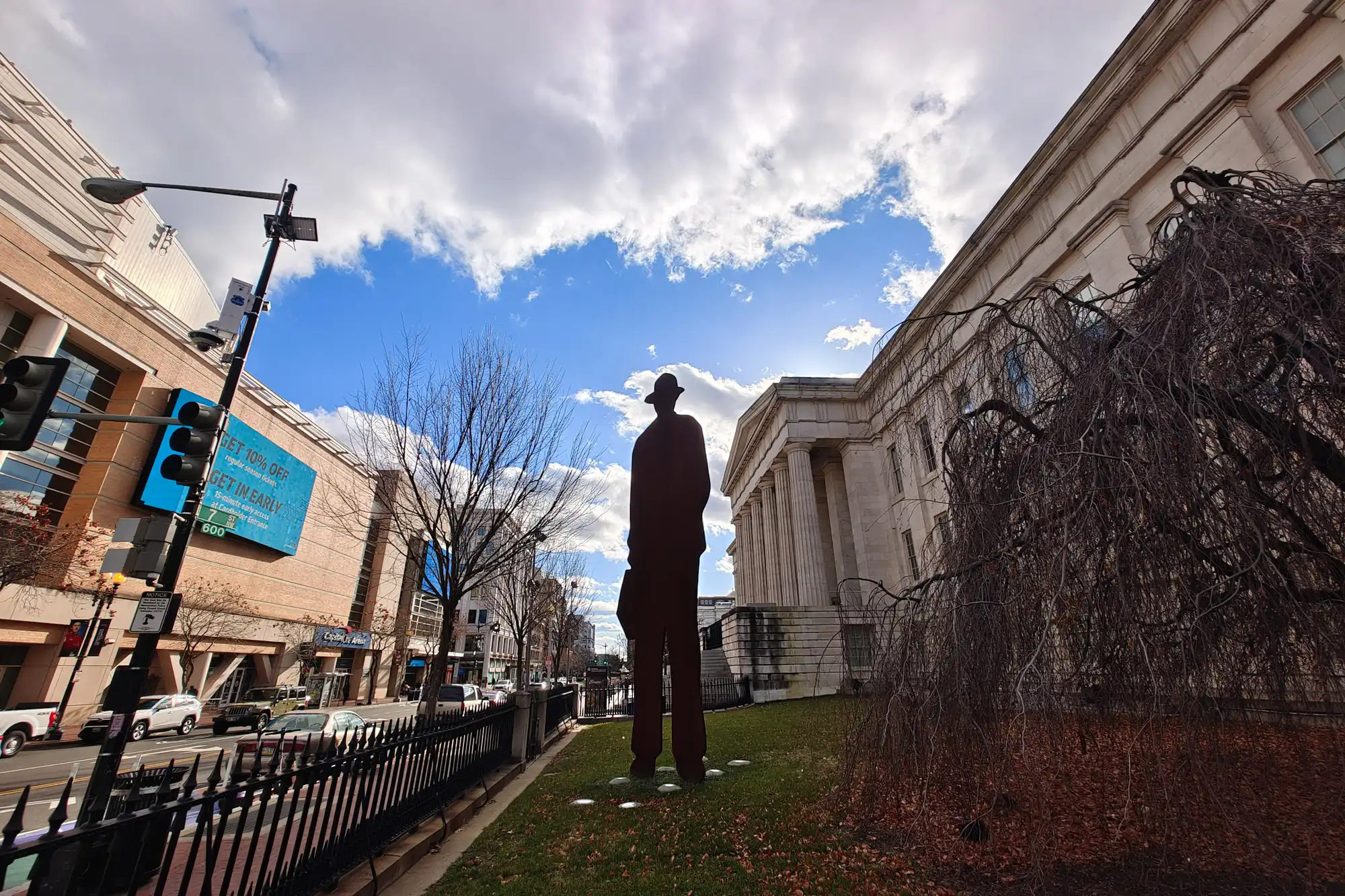 Giant Man statue portrait Gallery