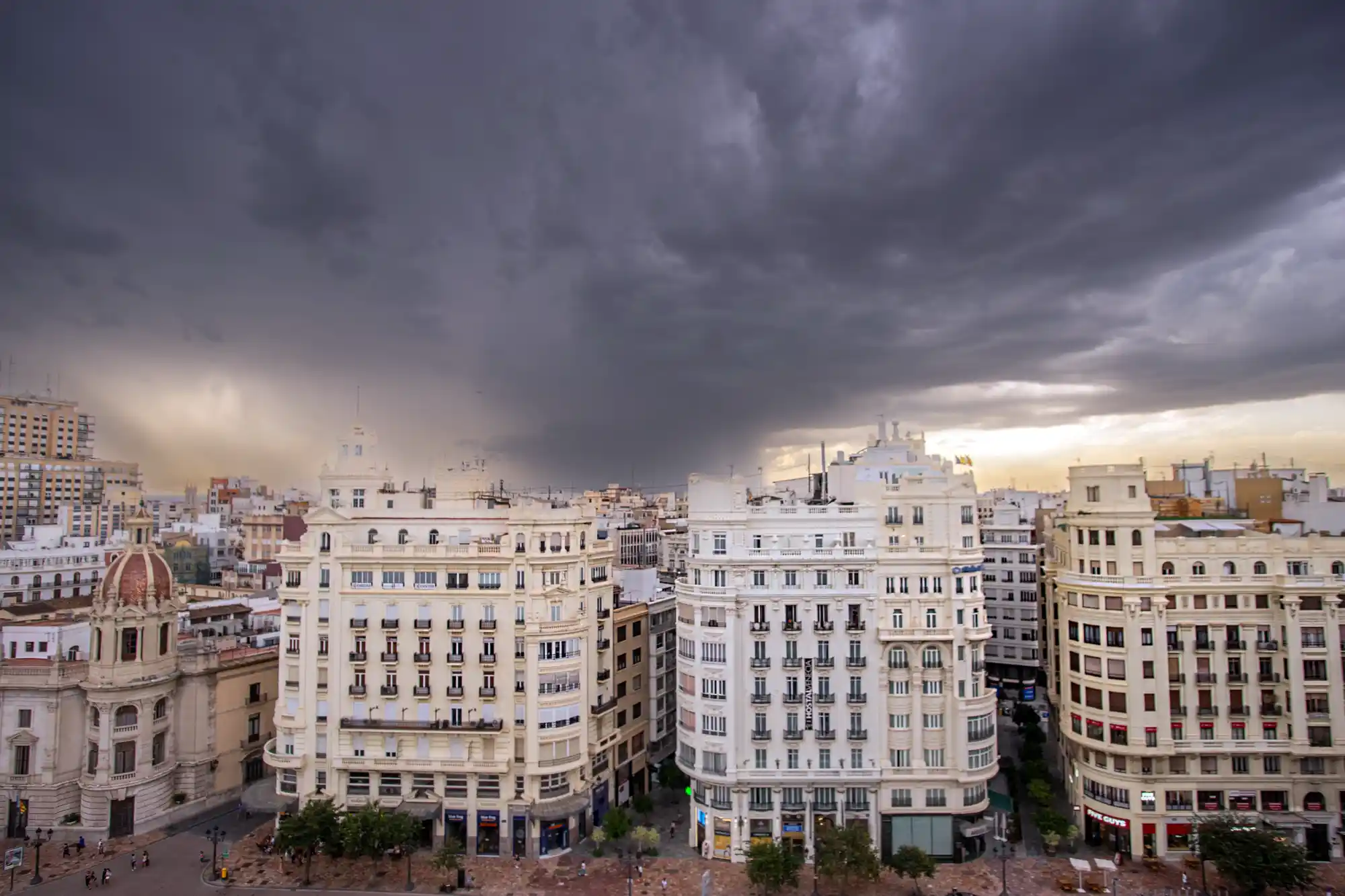 Crazy Rain Cloud over Valencia
