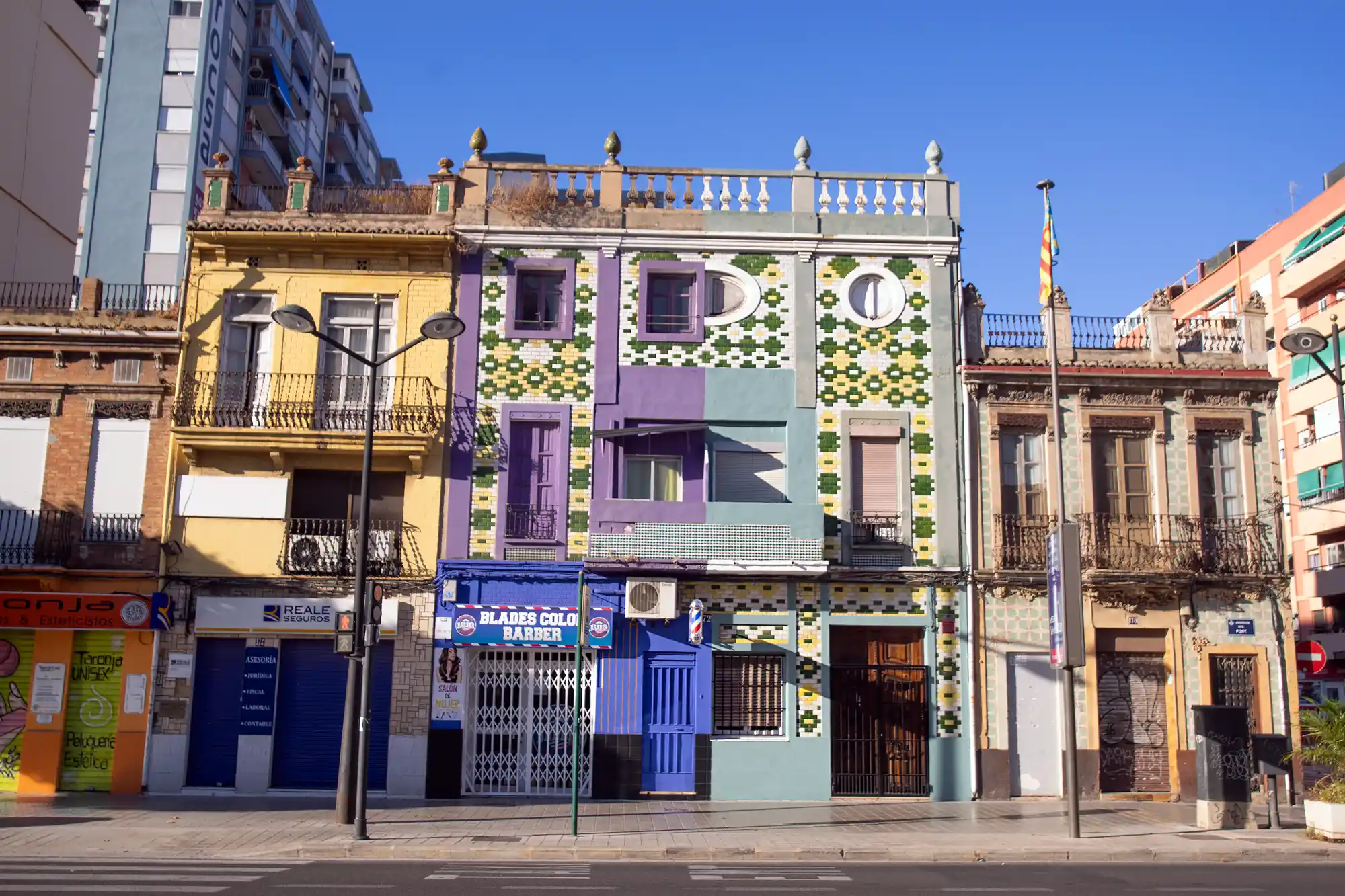 Avenida Maritim Valencia