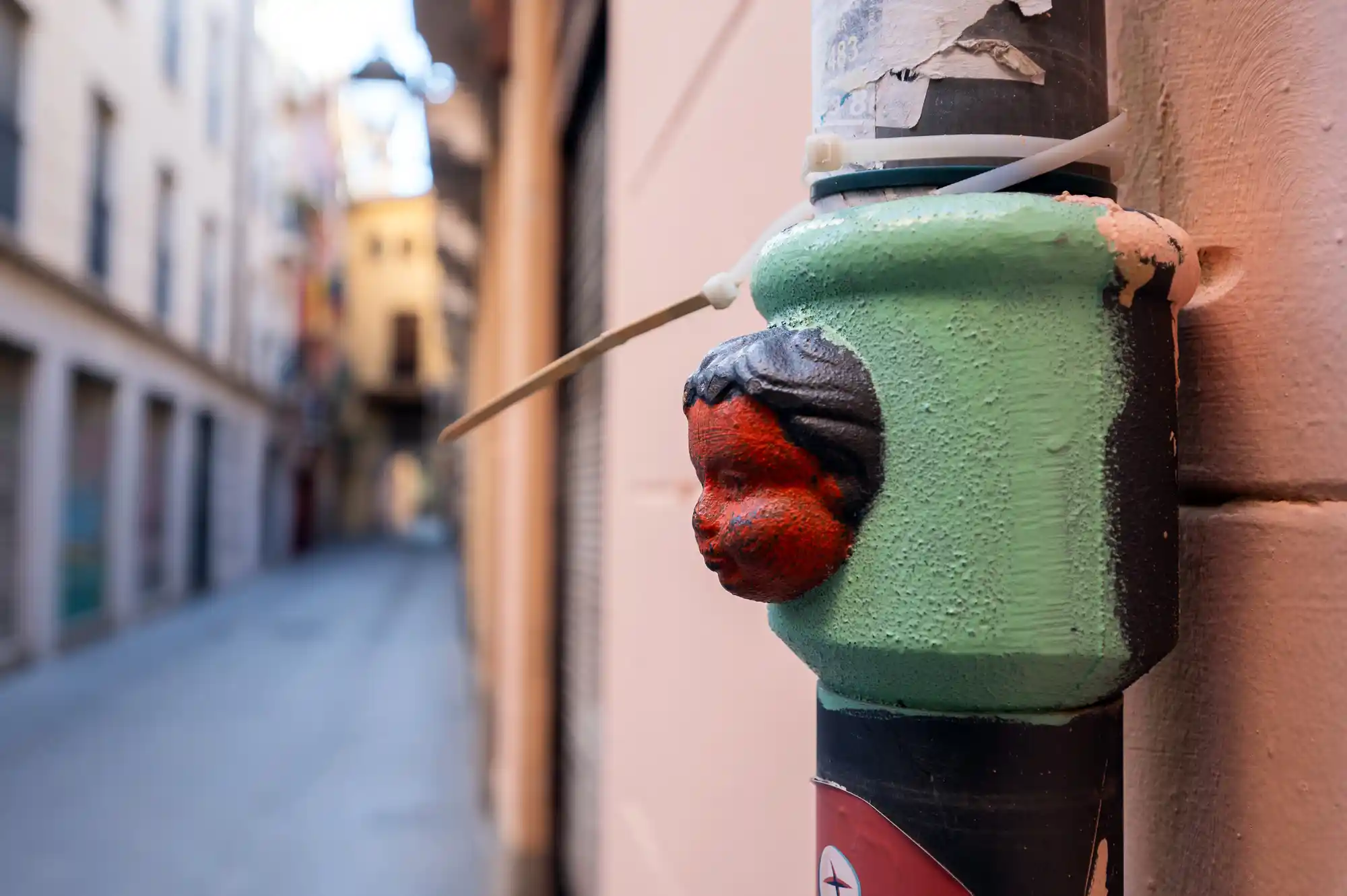 Valencia water spout face
