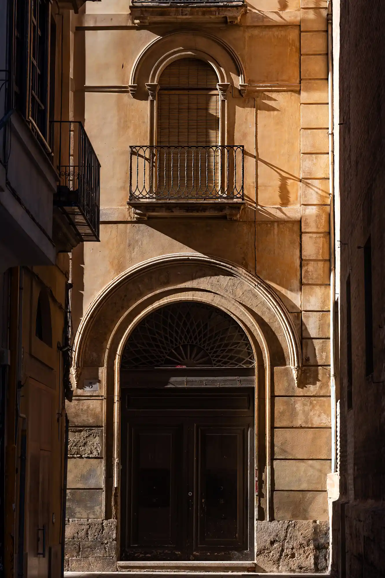 Hidden streets of Valencia