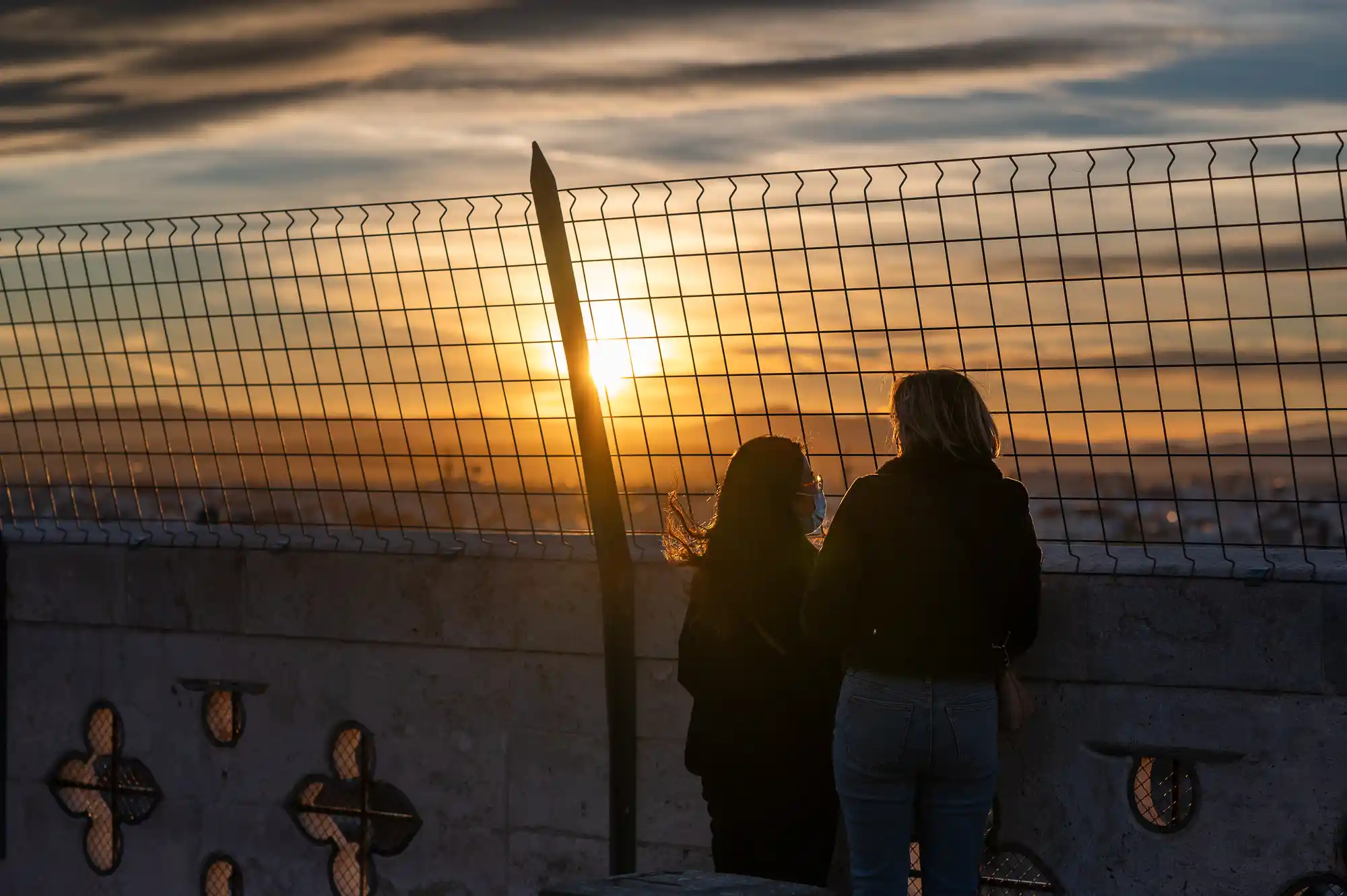 Sunset cage