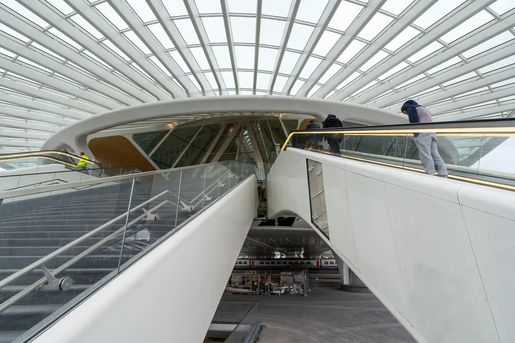 Neuer Bahnhof in Mons