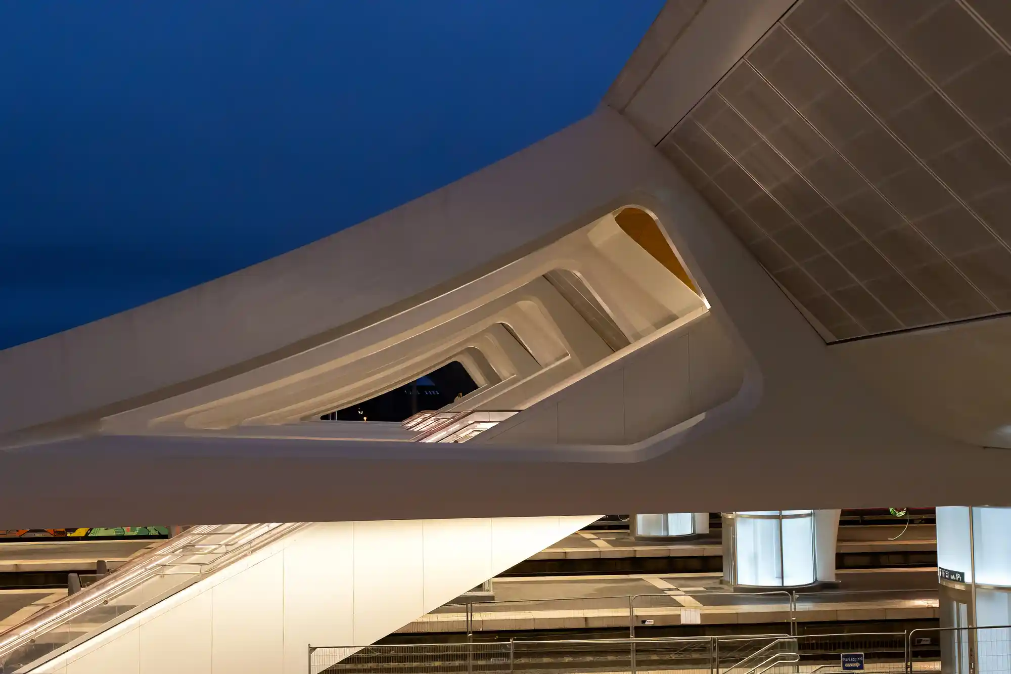 Lines and forms of Calatrava