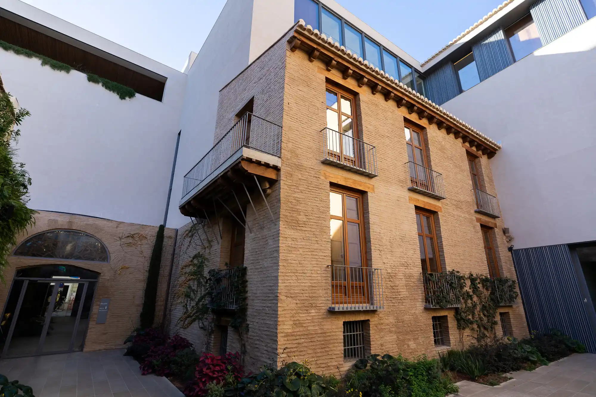 Courtyard CAHH Valencia