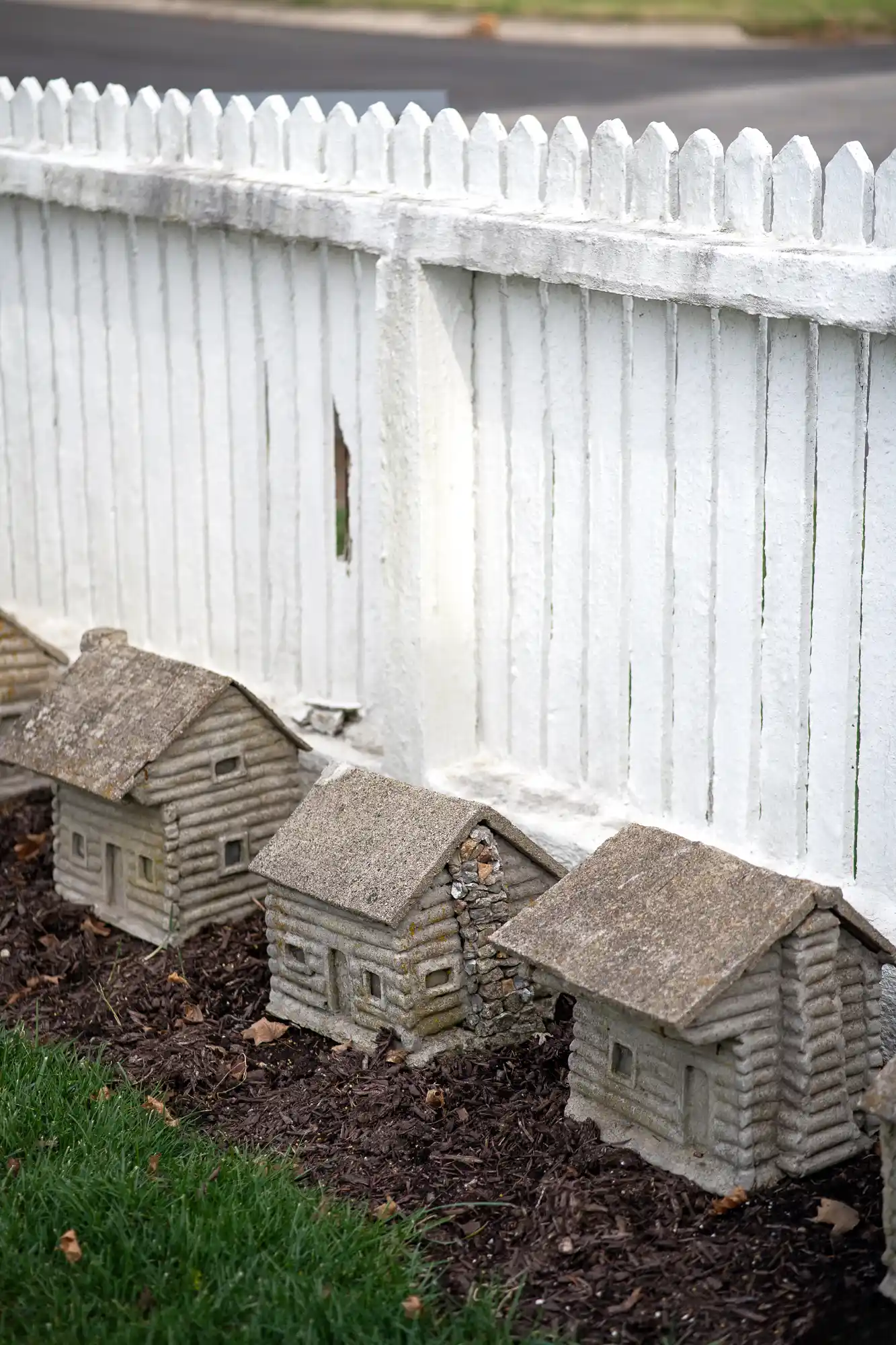 Mini house Springfield Ohio
