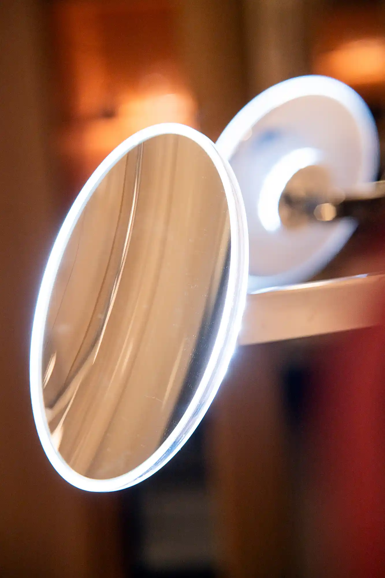 Cosmetic Mirror in Frankfurt Hotel