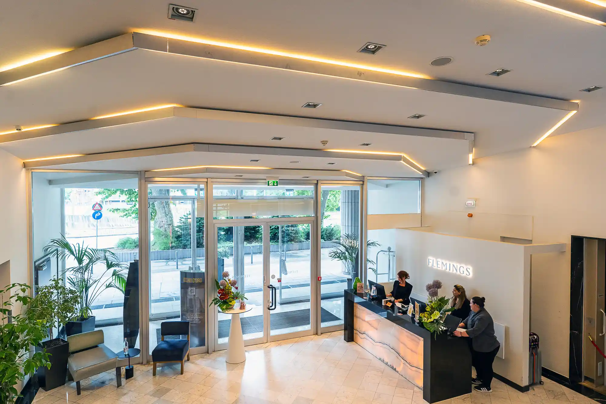 Flemings Hotel Lobby