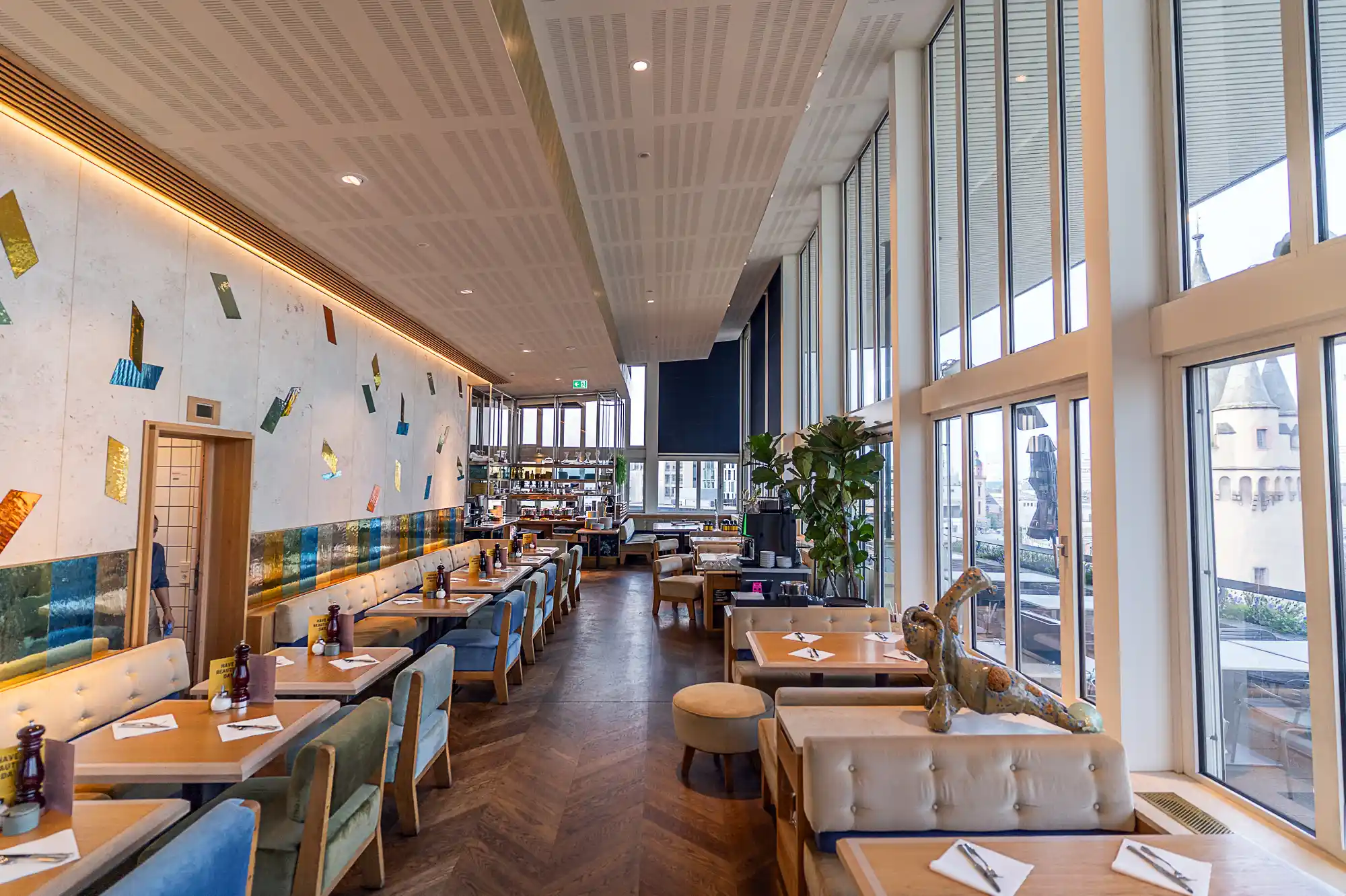 Rooftop Restaurant in Frankfurt