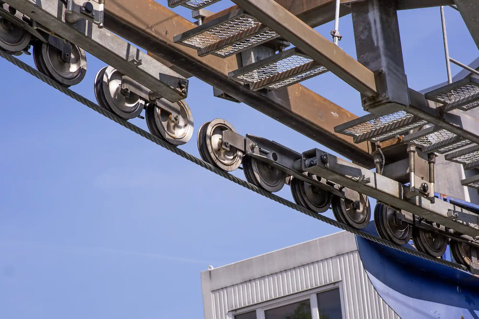 Gondola cable wheels