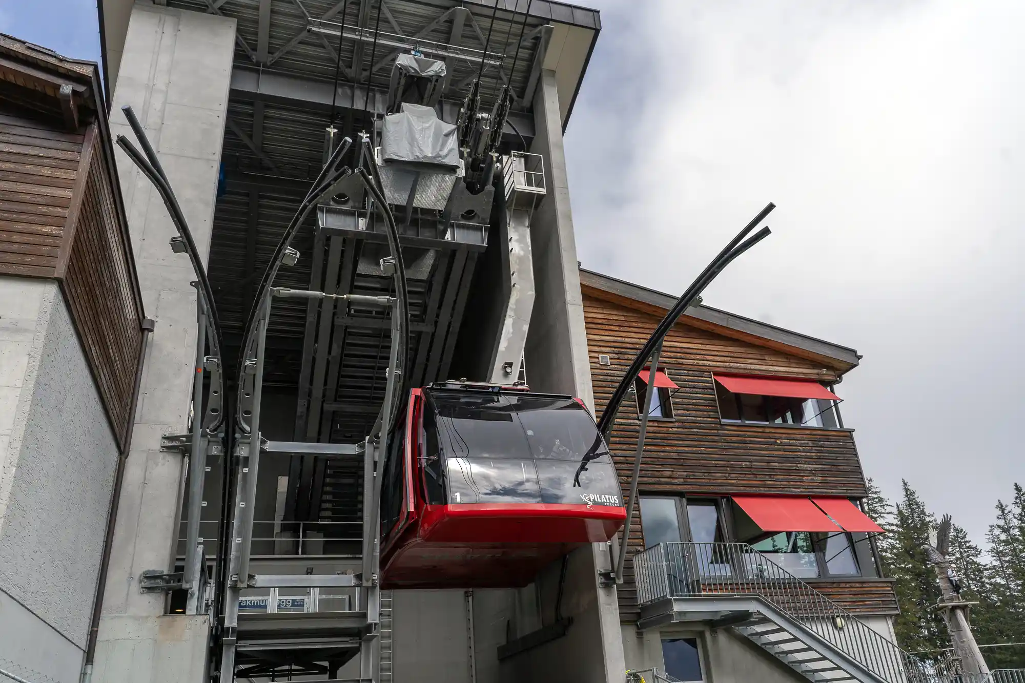 Dragon Ride lower station