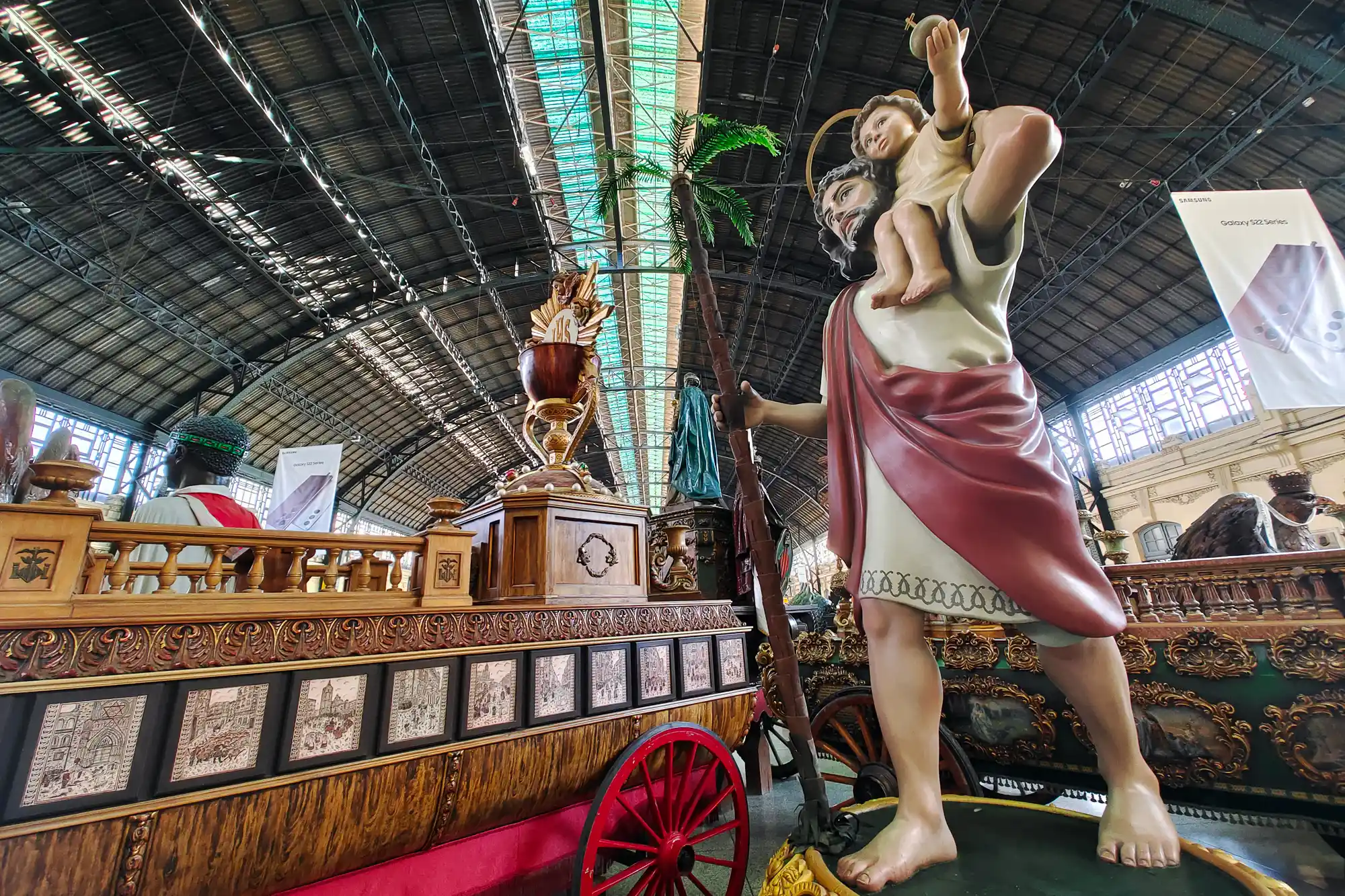 Corpus Christi figures