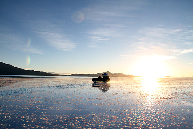 Uyuni Salt Flat Jeep Tour at sunset
