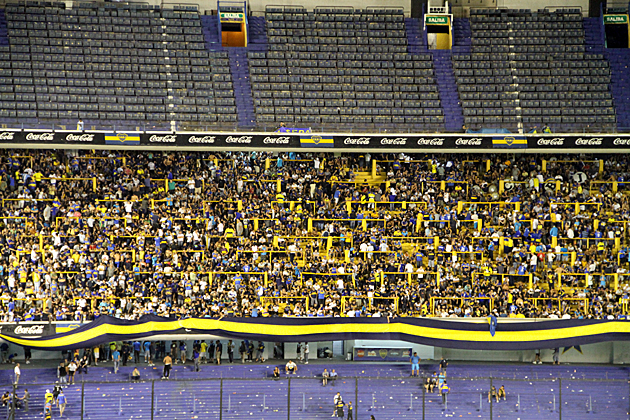 Watching Soccer in Buenos Aires, Part 1: Boca Juniors 6 Fan Sandwich