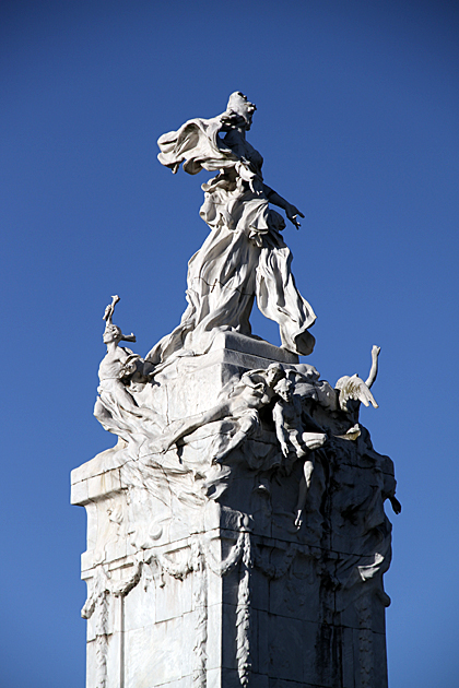 The Parks of Palermo 27 Plaza Espana