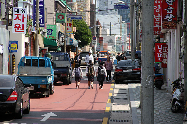 Schoolgirls Busan
