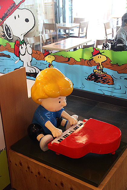 Schroeder in Busan Peanuts