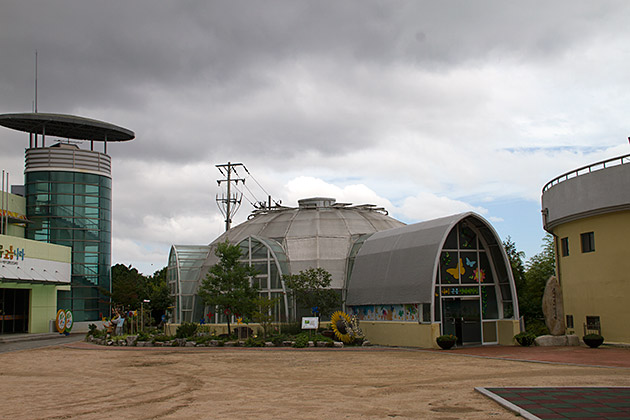 The Grand Children's Park 19 Butterfly Land Busan