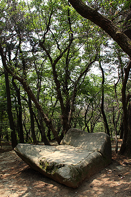 Stone Bed