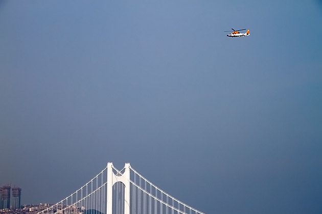 Busan's Diamond Bridge 9 Helicopter Ride Busan