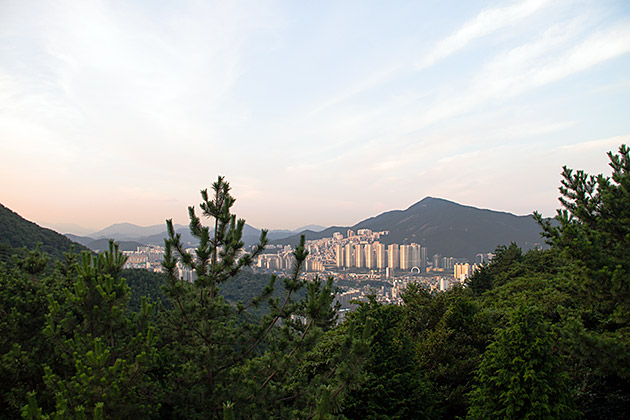 Busan's Diamond Bridge 2 Secret City