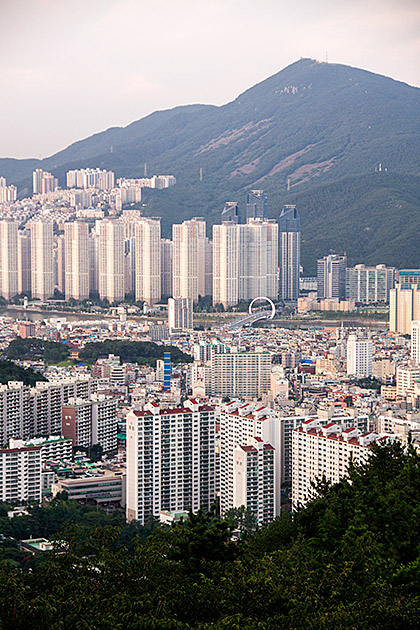 Busan's Diamond Bridge 3 Stargate City