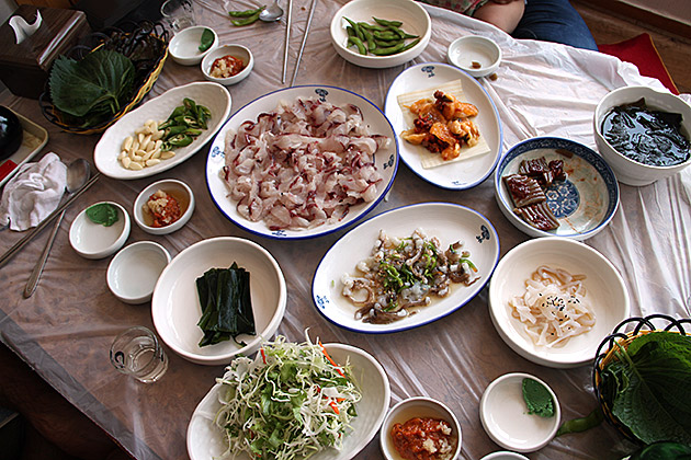 Raw Fish Restaurant Busan