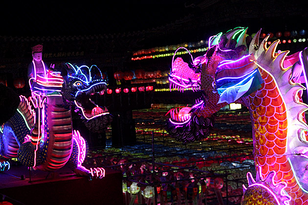 Samgwangsa Under a Blanket of Lanterns 20 Dragon Fight