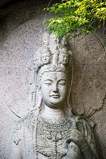 Buddism Multi Head