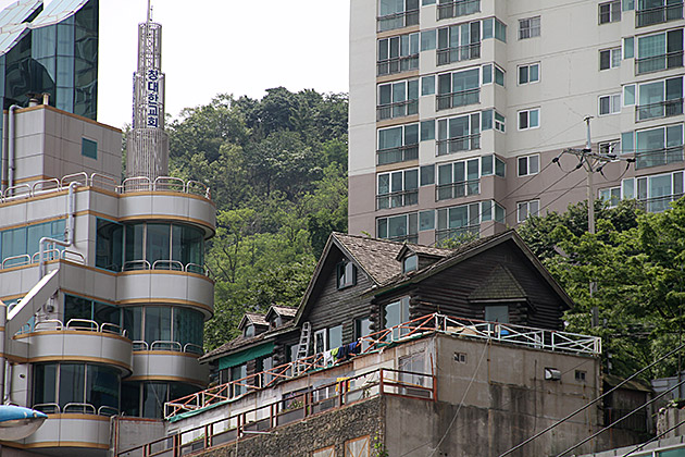 Wooden Cabin Korea