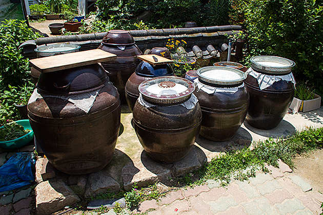 Kimchi Pots