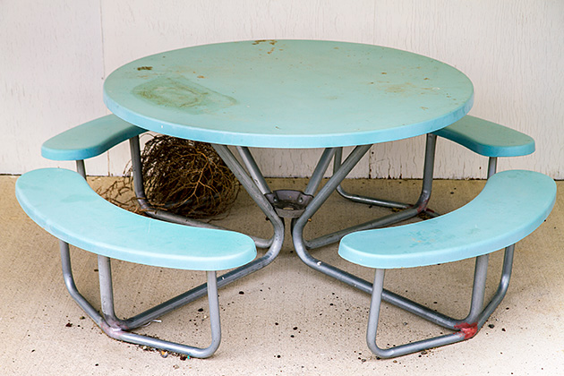 Arco and Atomic City 17 Tumble Table