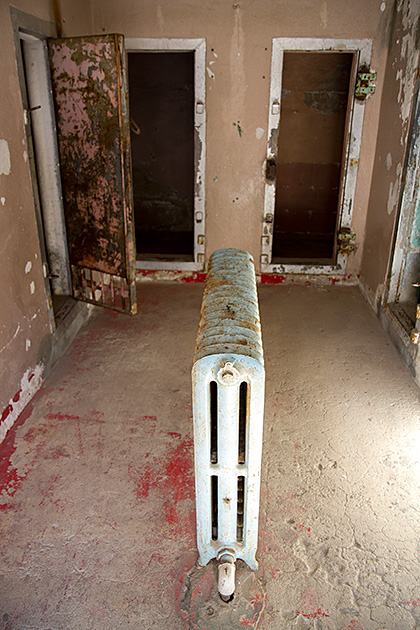 Hot Prison