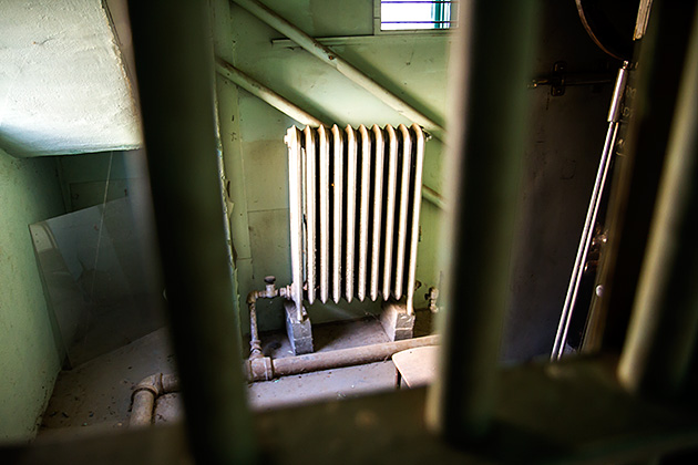 Prison Heater
