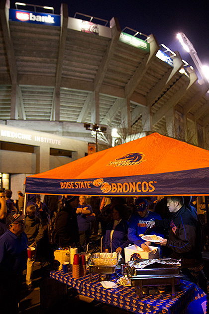Tailgaiting BSU Boise