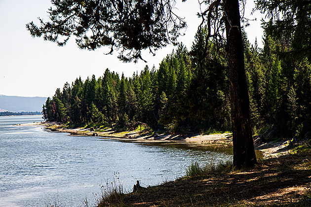 Cascade Lake Beach